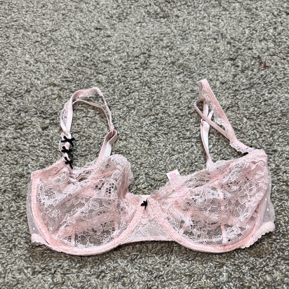 Victoria's Secret Other - Victoria’s Secret Dream Angels Unlined Demi Bra